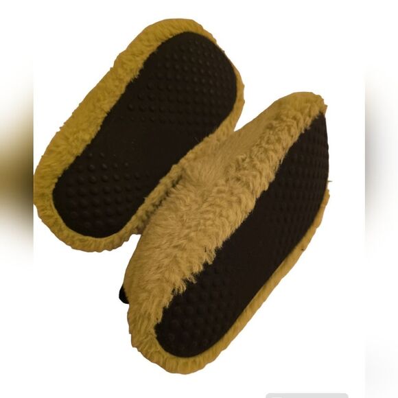 Grinch shoes kids size 13 - Picture 2 of 3